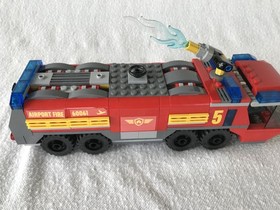 LEGO CITY: Airport Fire Truck (60061) Complete, no instructions