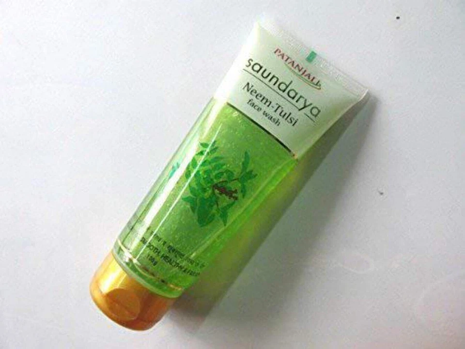 Patanjali Saundarya Aloe Vera Neem Tulsi Face Wash For Pimples 100gm - Imagem 4 de 4