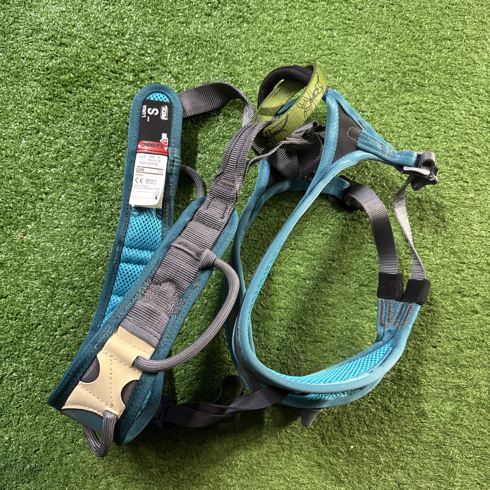 Arnés de escalada para mujer Petzl Luna pequeño ajustable roca aguamarina, verde azulado