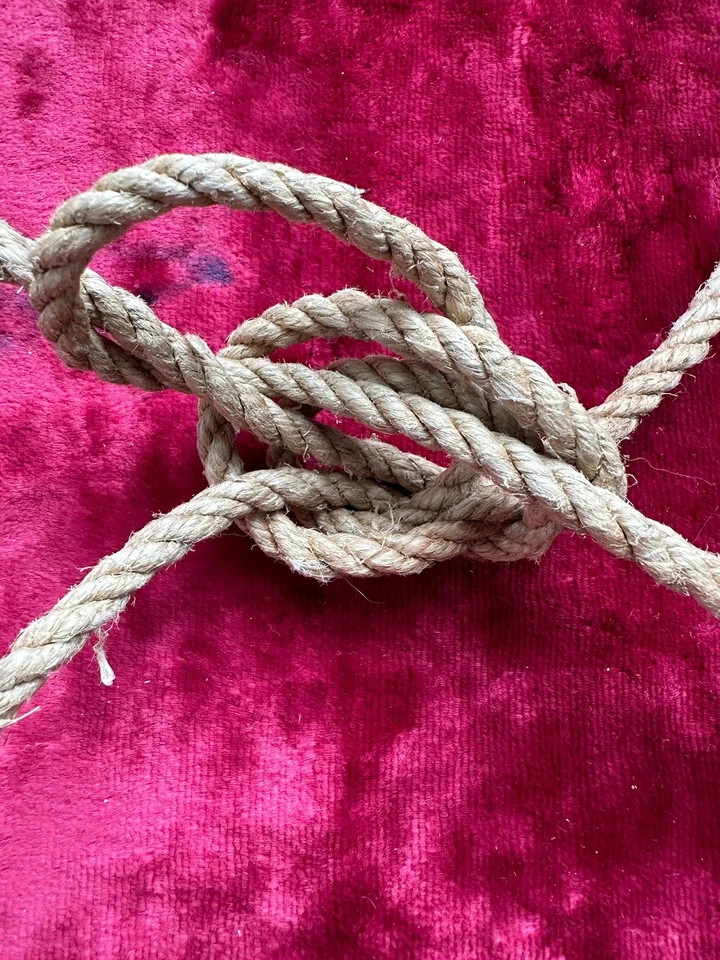 Corde A Sauter Ancienne Bois Peint - Photo 3/4