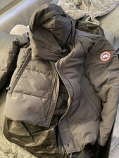 Canada Goose Mens Wyndham Parka Graphite Grey...