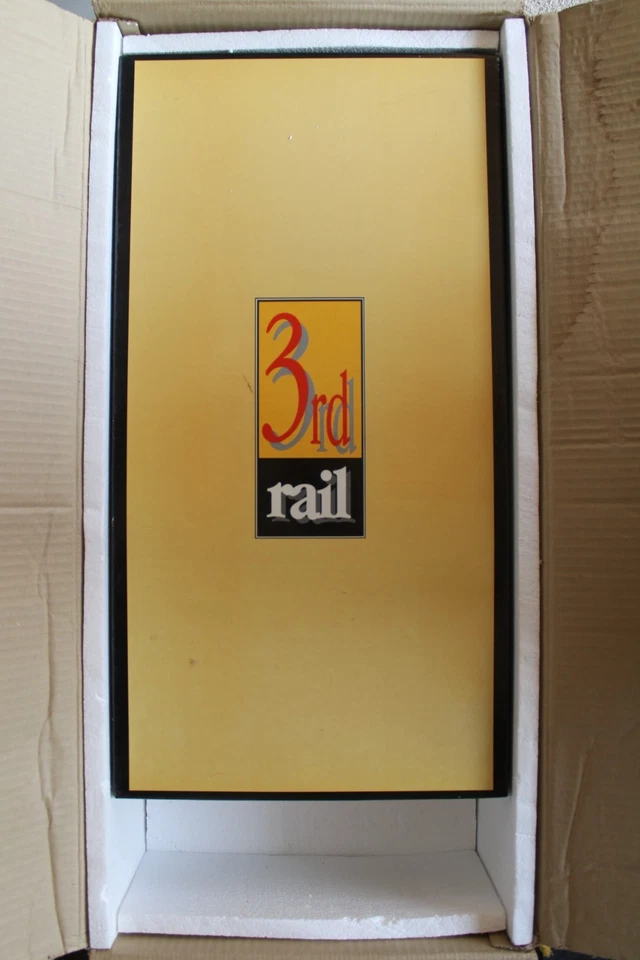 Sunset Models Brass O Scale 3rd Rail Div. 9000 Union Pacific Train Set w/ Box - Image 3 of 4