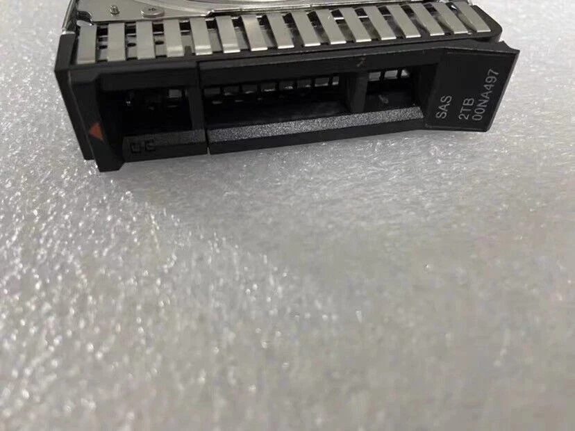 Lenovo 2TB 00NA497 00NA496 00NA500 7.2K 12Gbps SAS 2.5" G3HS HARD DRIVE NEW - Image 4 of 4