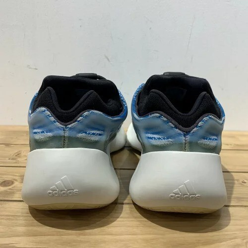 adidas Yeezy Boost 700 V3 Arzareth Sneakers G54850 US 9.5