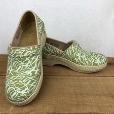 Dansko Size 37 Womens Clogs Shoes Fabric Pattern Green Good Condition Pics