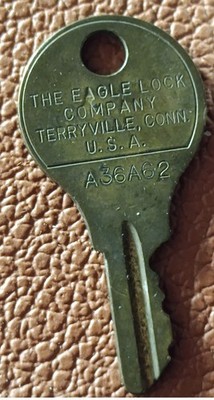 Vintage Schlüssel Eagle Lock Company (Terryville, Conn., USA) mit Code A36A62