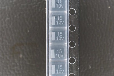 Lot of 5 TCKIA156BT Cal-Chip Capacitor Tantalum 15uF 10% 10V 1411 NOS