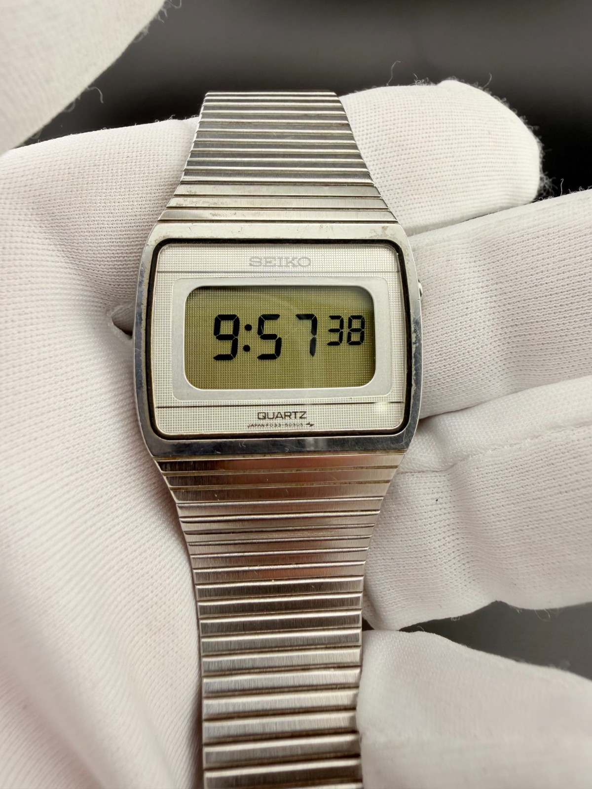 VERY Rare Seiko F033-5040 Vintage JDM LCD Digital Quartz Watch Collectors
