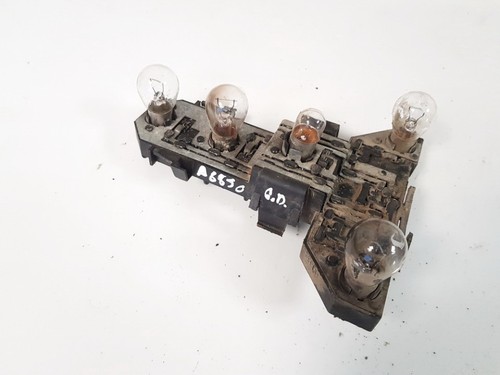 1j6945257 Lampenträger Rücklicht Rückleuchte innen Heckklappe  DE1264908-27