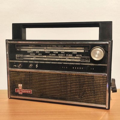 MERIDIAN-201 a Vintage 1971 Soviet Russian Transistor Radio USSR collectable