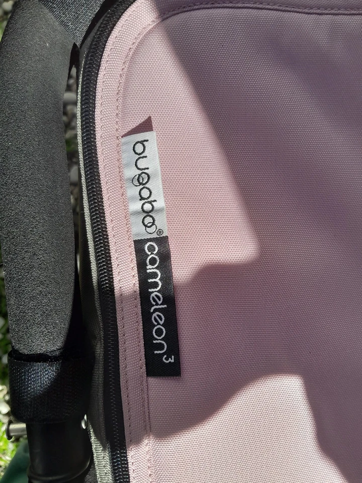 Bugaboo Cameleon 3 + Set Tessuti NUOVO Sand/Khaki + Breezy Rosa – Duo - Immagine 2 di 4