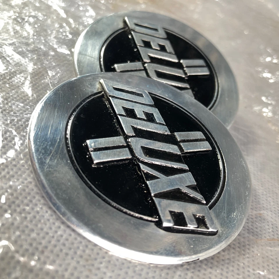 Nuevo par de insignias de pilar de lujo con rotor giratorio apto para Mazda RX2 RX3 RX4 RX7 SED Foto 4 de 4