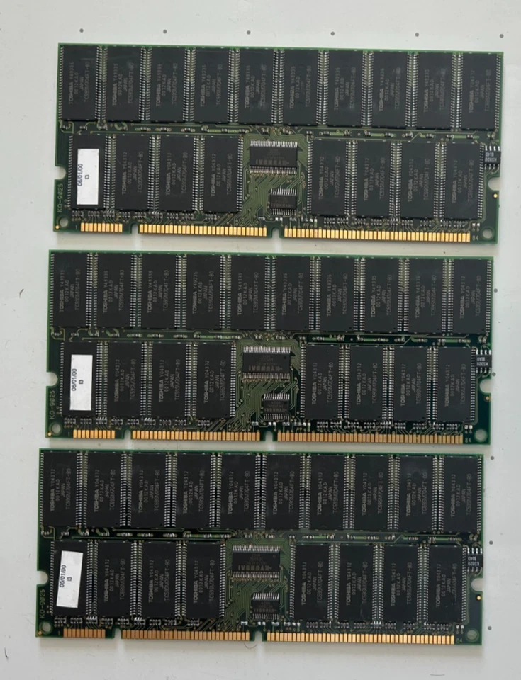 512MB 168-pin SDRAM DIMM, w ECC Parity -Toshiba TC59SM704FT-80 - Image 3 of 4