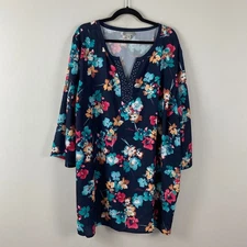 Catherines Embellished 3/4 Sleeves Floral Tunic Size 3X Split Neck Pullover