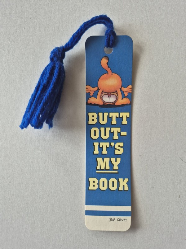 Vintage 1978 Garfield Cat Jim Davis Bookmark Butt Out It's My Book w/Yarn Tassel