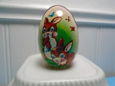 VINTAGE 1988 McCRORY CORP 2.5" EGG TIN CANDY CONTAINER EMPTY (CB5015)