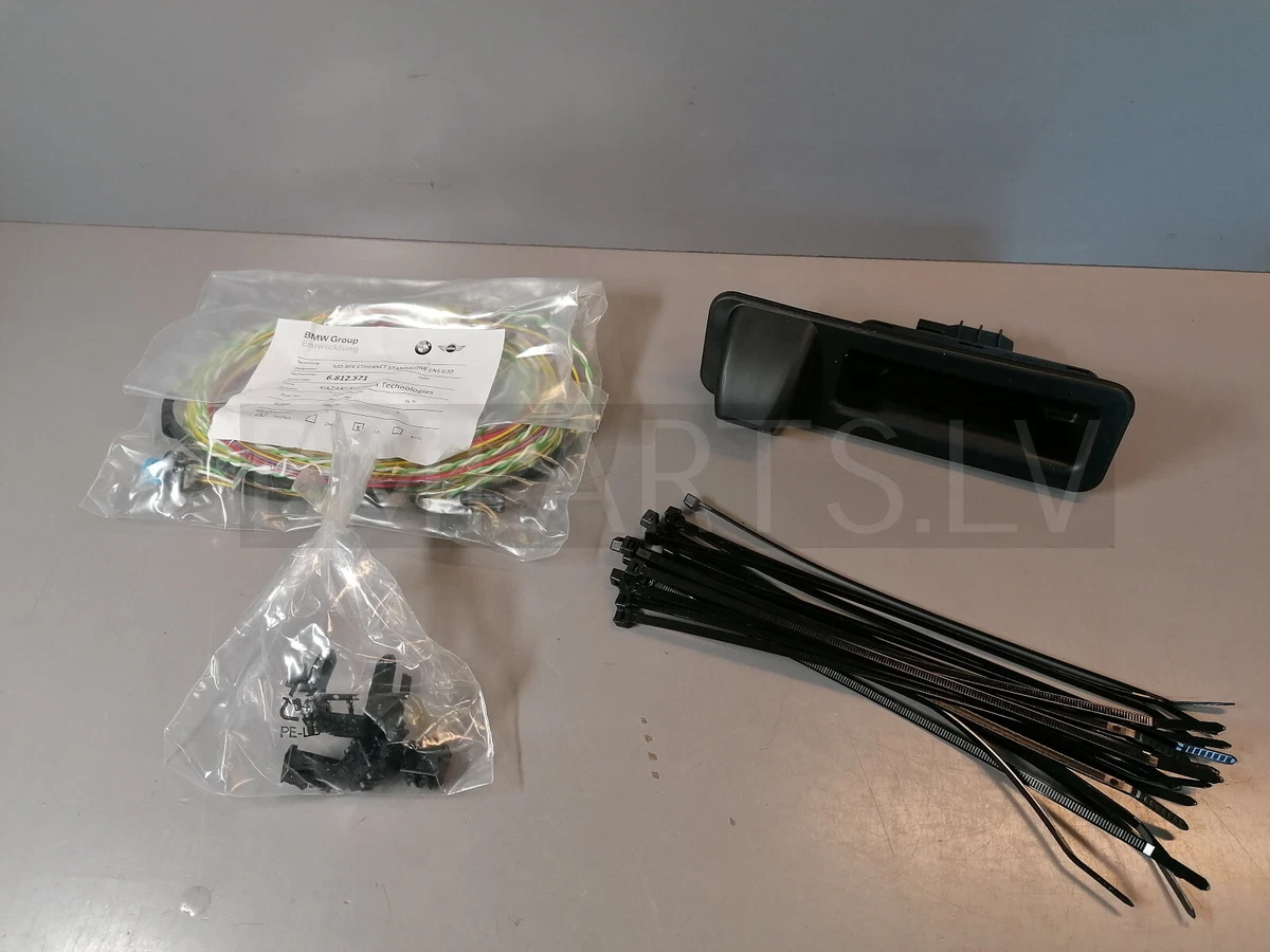 NEW GENUINE BMW 5 SER G30 G31 REVERSING CAMERA RETROFIT KIT 