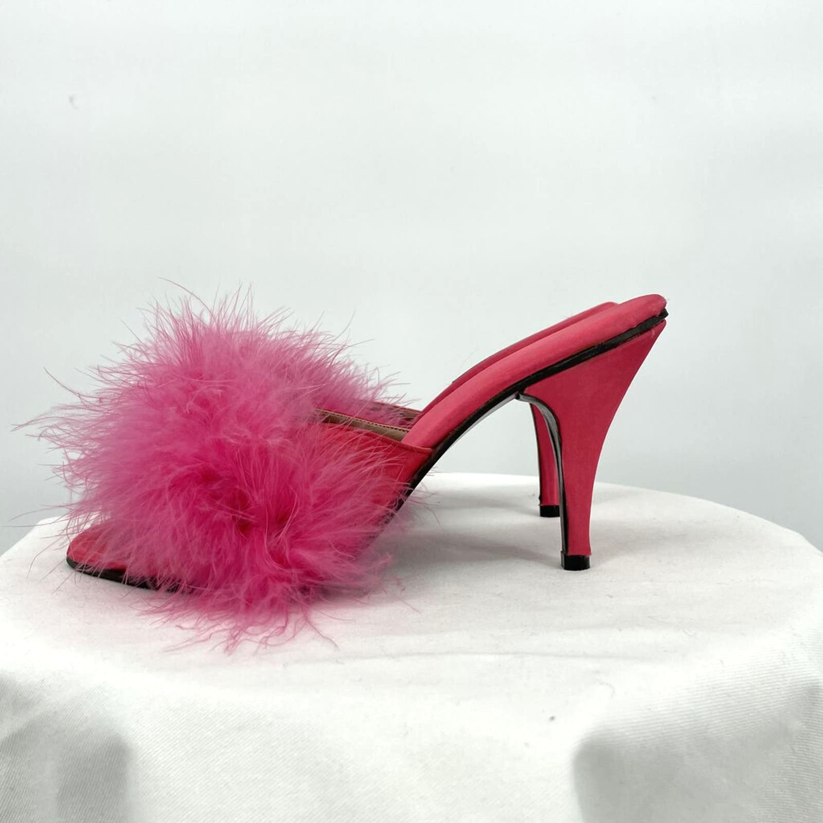 Vintage Polly of California Pink Feathered Marabo… - image 1