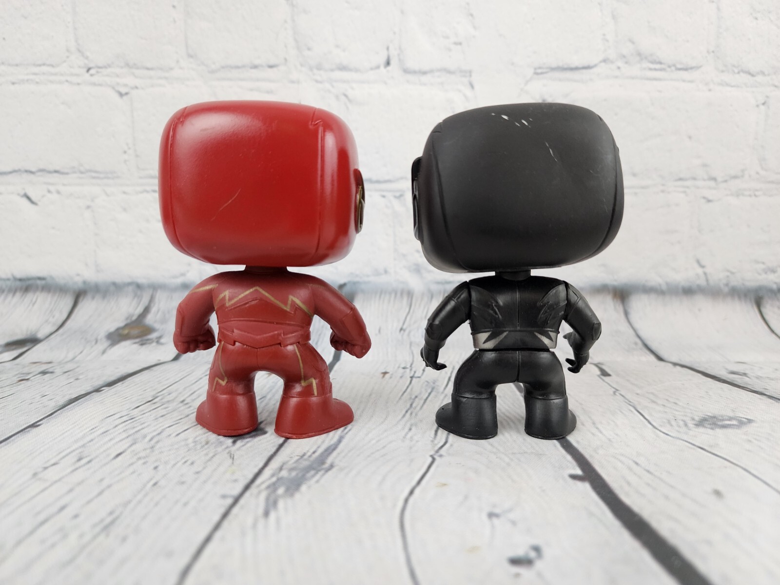 DC Comics Funko POP TV Series THE FLASH #213 & ZOOM #352 Vinyl Figure Lot