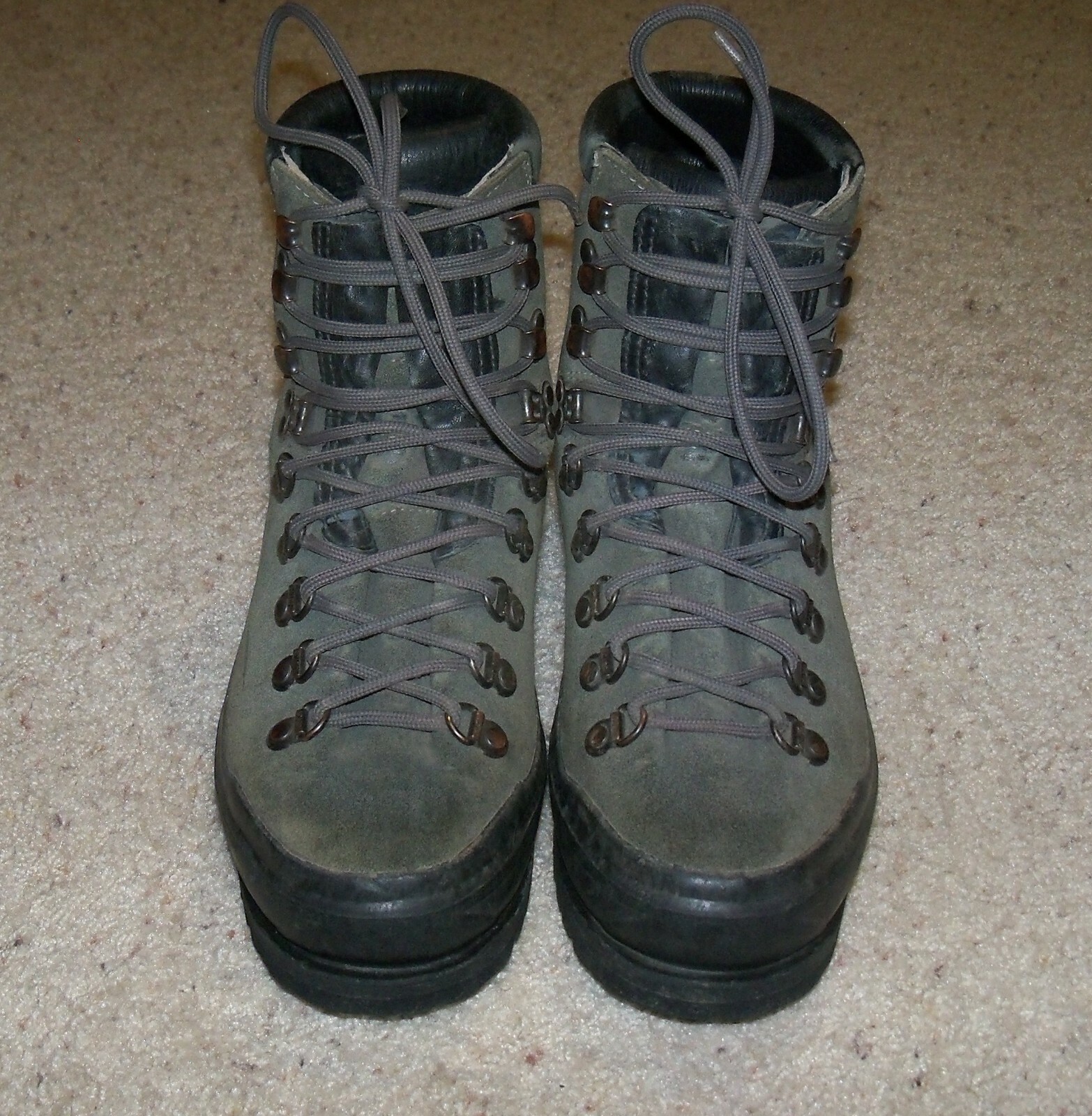 Scarpa Green Leather Mountaineering Hiking Boots Crampon Comp, 41, 8