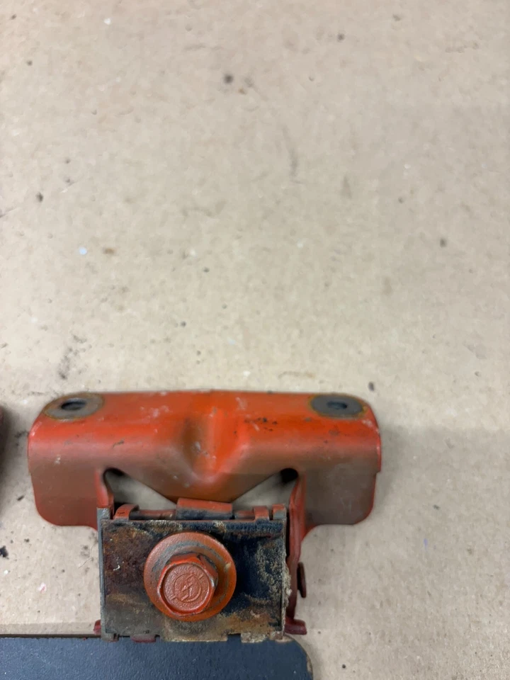 1979-1993 FORD MUSTANG MERCURY CAPRI HATCHBACK HATCH HINGES LINKAGE PAIR SET OEM - Image 3 of 4