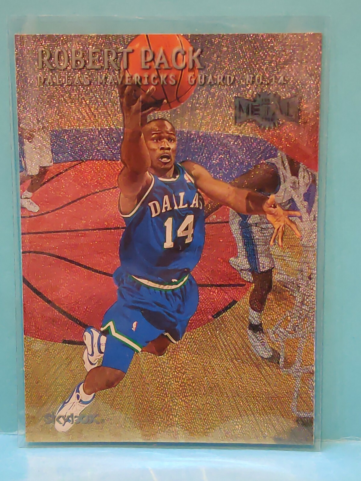 1999-00 Skybox Metal Basketball Robert Pack #98 🏀 Dallas Mavericks NM/M