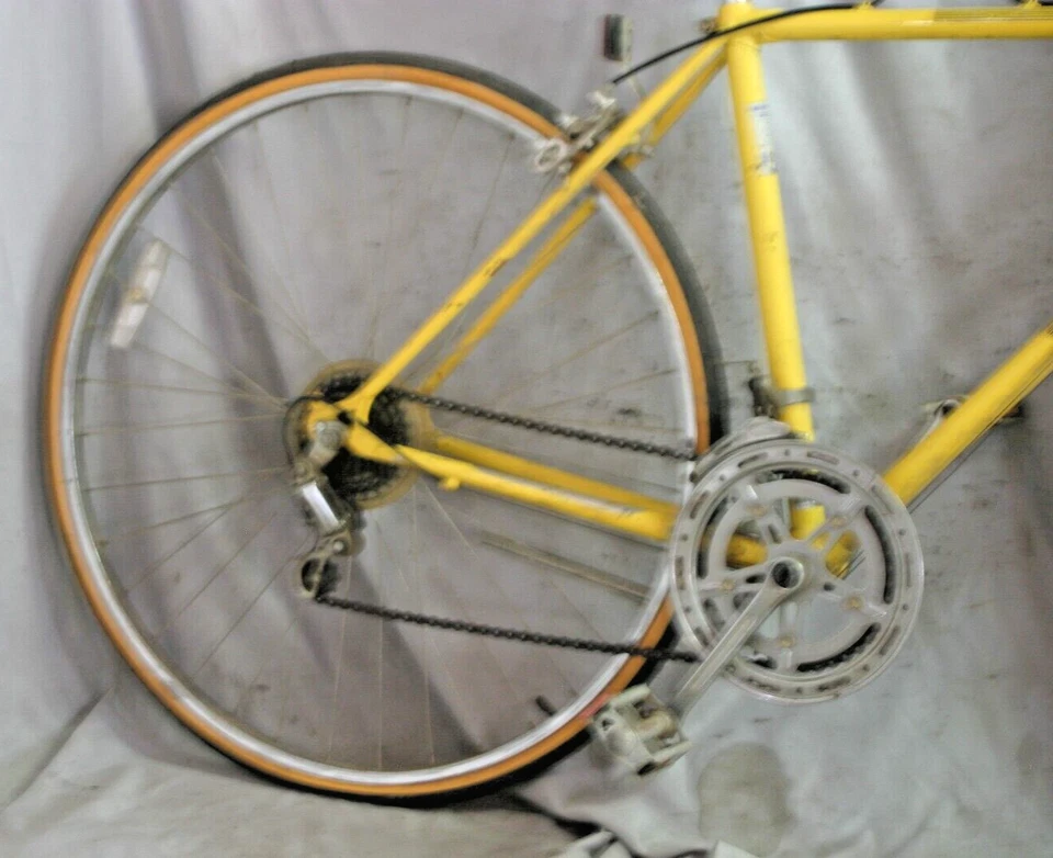Bicicleta de carretera Schwinn Caliente 1986 49 cm X-Pequeña con orejetas acero retro años 80 remitente a EE. UU. Foto 3 de 4