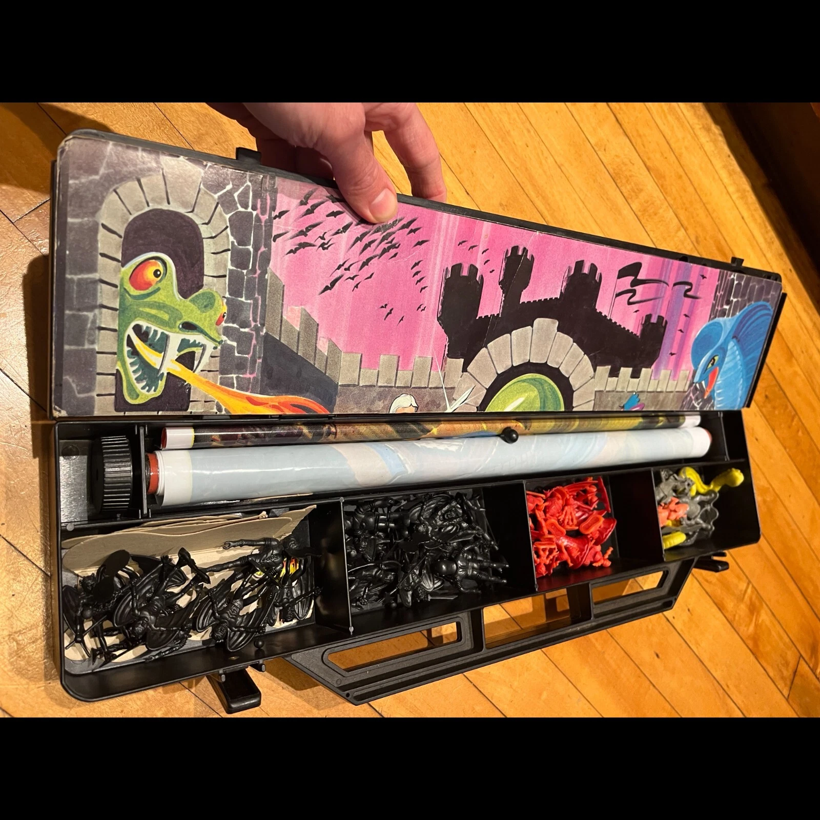 TARA TOY ROLL-A-MAT DARK ADVENTURE PLAY & CARRYING CASE