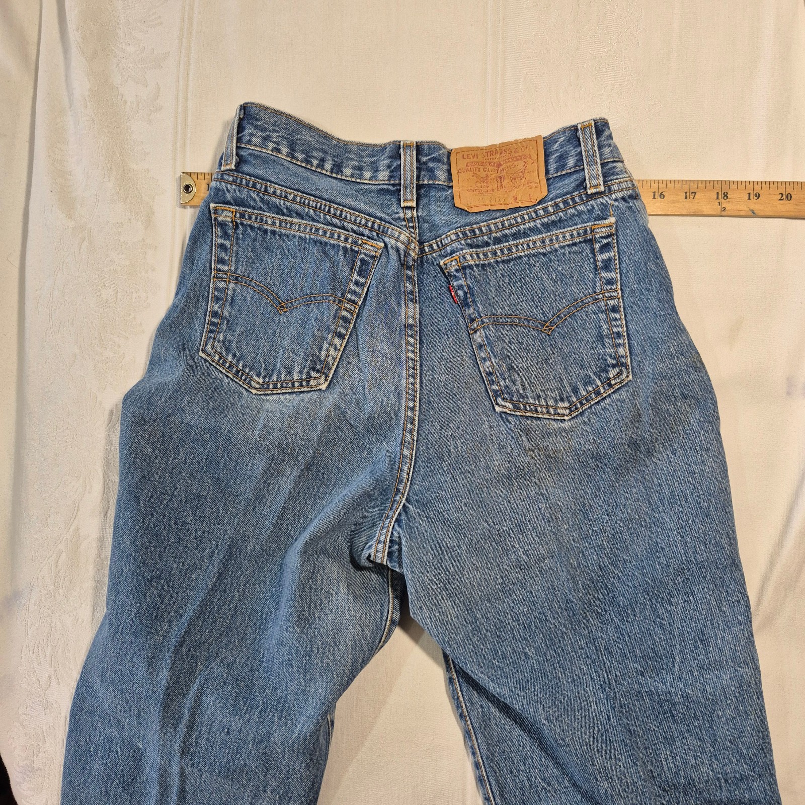 VTG LEVIS 501 JEANS BUTTON FLY SIZE 11 BLUE 28x28 MADE IN USA thumbnail 14