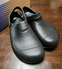 Shoes For Crews Zinc 60301 Unisex Black Slip On Clogs Size Men’s 10 Women’s 12