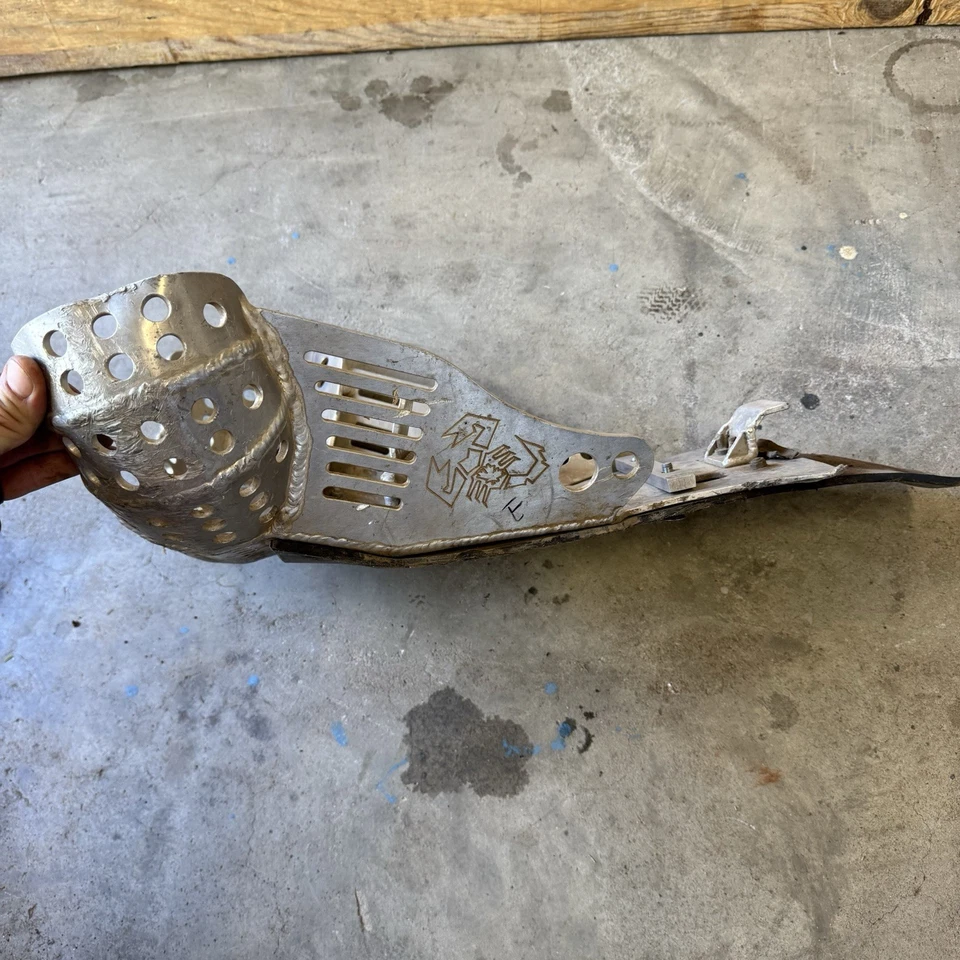 Protector de armadura Scorpion placa de deslizamiento de aluminio para Honda 1985 85 CR500R CR500 mercado de accesorios Foto 3 de 4