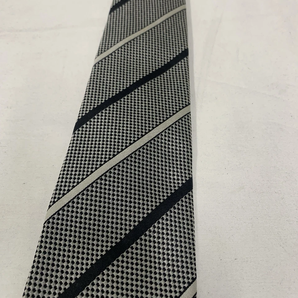 Corbata Turnbull Asser Silk hecha en inglés Foto 2 de 4