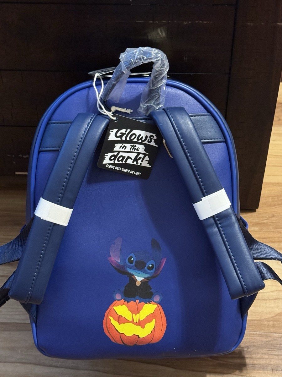 Very rare stitch Halloween back pack NWT Loungefly Exclusive Stitch Spooky Stories Halloween Glow  main image 2
