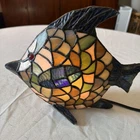 Vtg Tiffany Style Stained Glass Tropical Fish Table Lamp With Bulb Waves Base
