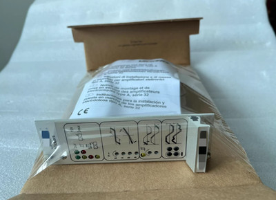 1pcs  Vickers EEA-PAM-525-A-33 New One Power Amplifier EEAPAM525A33