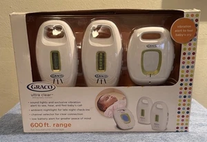 Graco Ultra Clear Analog Baby Monitor 600 ft Range, Sound Lights Vibration Alert