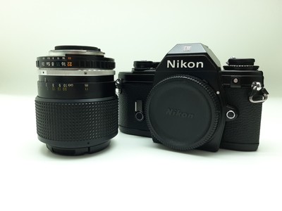 Nikon EM 一眼レフカメラ Zoom 36-72mm Nikon EM Black 35mm Film Camera with Nikon E Series 36-72mm Zoom Lens