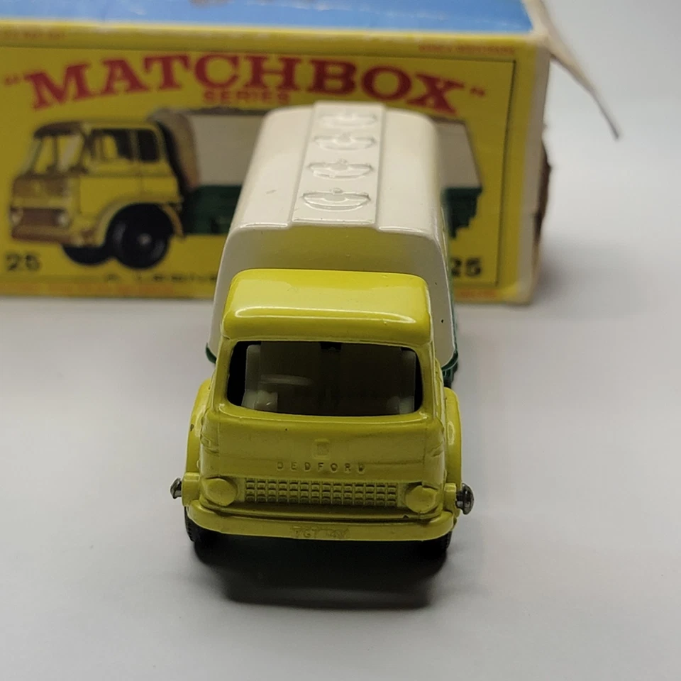 Petrolero Matchbox Lesney Bedford BP #25 1964 con caja original lote RARO #6612 Foto 2 de 4