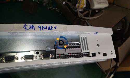 Nuevo controlador Lenze EVS9321-ES - Imagen 2 de 9
