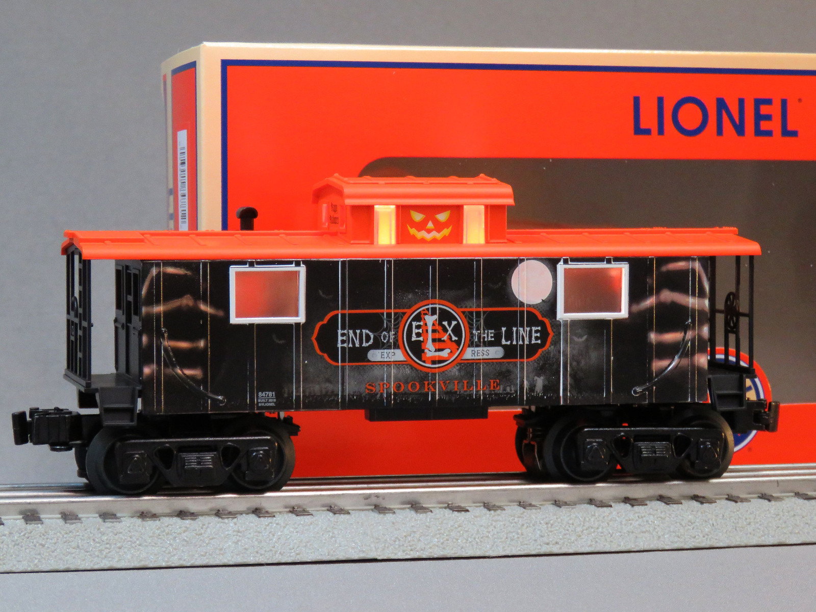 lionel halloween train