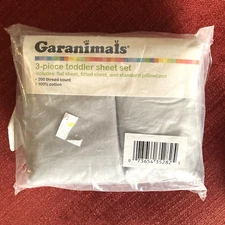 New Garanimals Toddler Sheet 3 piece Set with Matching Pillowcase Gray Grey NWT