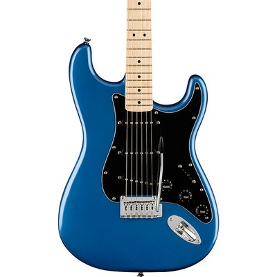 Squier Affinity Series Stratocaster Maple Fingerboard Guitar Lake Placid Blue