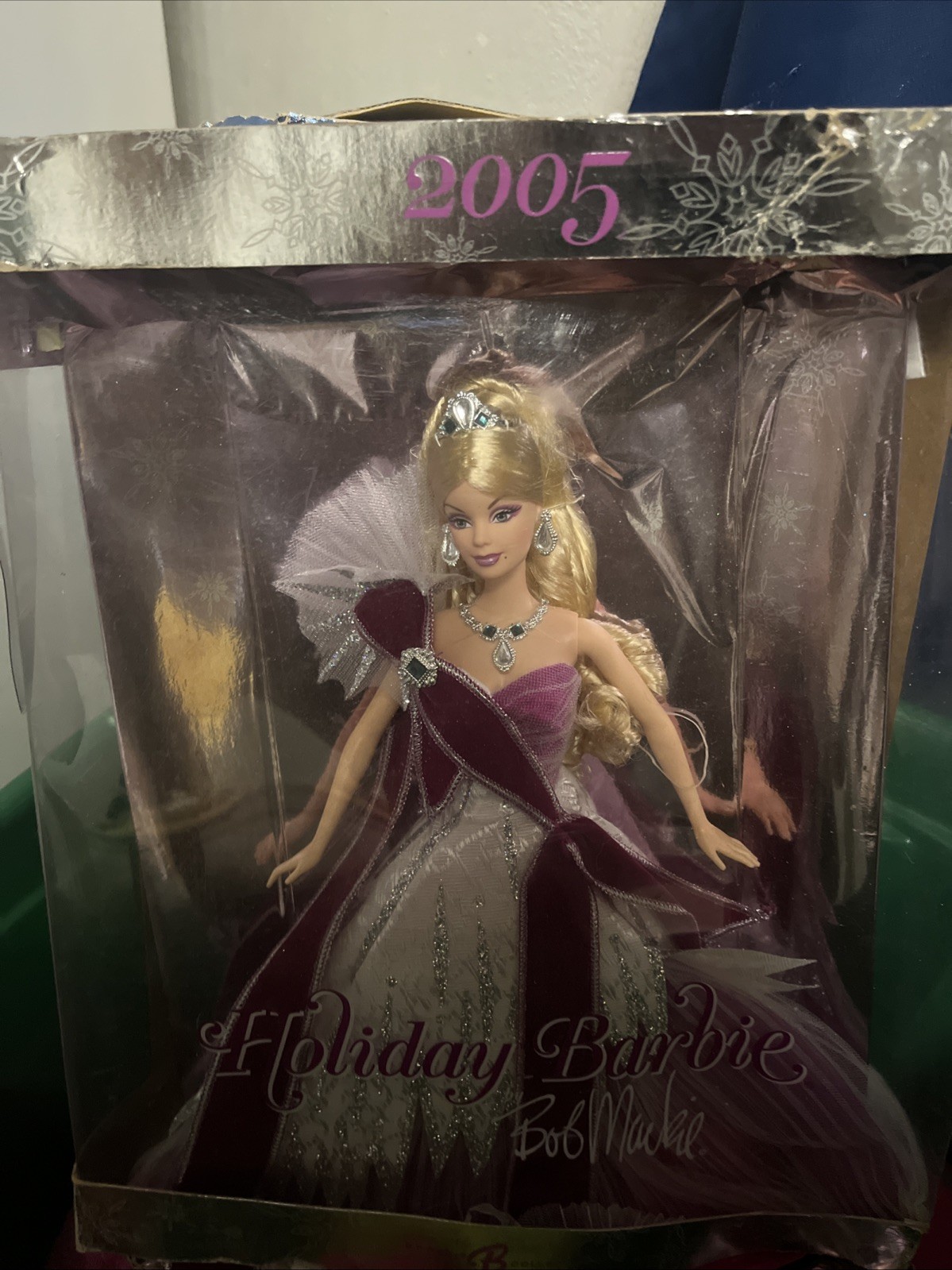2005 Holiday Barbie By Bob Mackie Mattel G8058 Fashion Desig