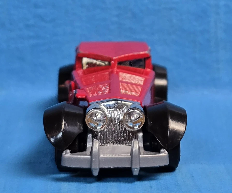 Coche Hot Wheels Disney Cruella de Vil FJW04 L48 2018 Mattel escala 1:64 diecast 02 Foto 4 de 4