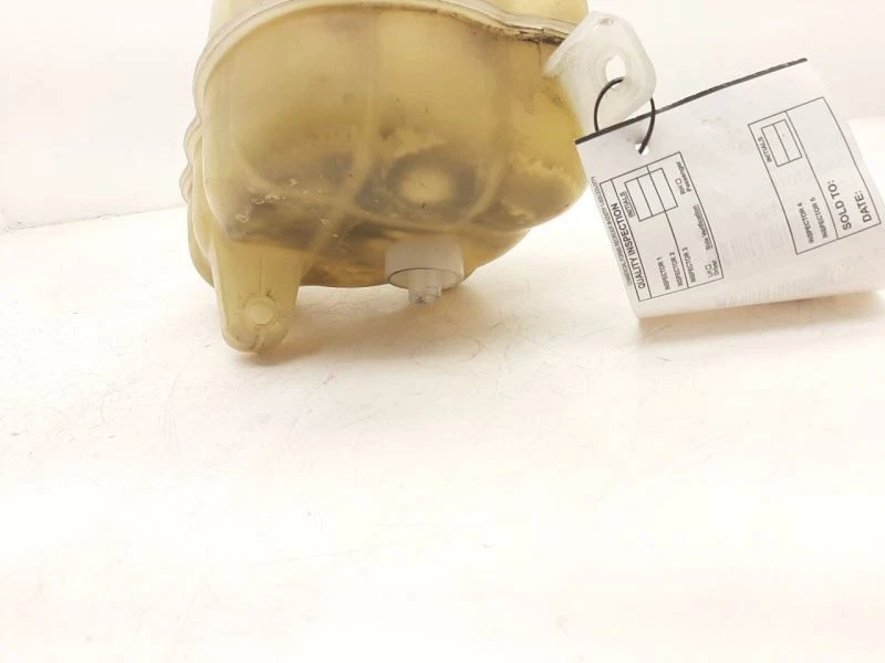 Reservatório de líquido de arrefecimento compatível com 2009-2019 DODGE TRAVEL OEM 5058456AE - Imagem 4 de 4