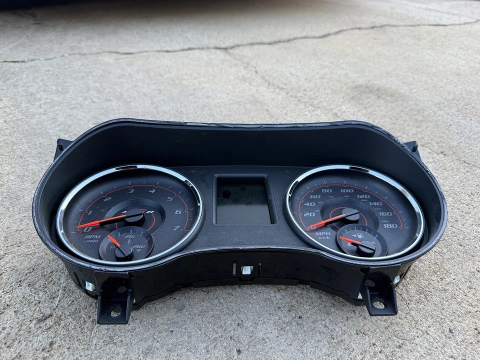 Dodge Charger Srt8 Cluster 2011-2014 Foto 2 de 4