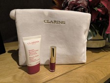 Clarins Gift Set Beauty Flash Balm, Lip Oil 03 Cherry and Make Up Bag