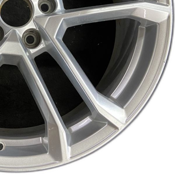 Audi R8 2017-2018 FRONT Wheel P/N 56059005