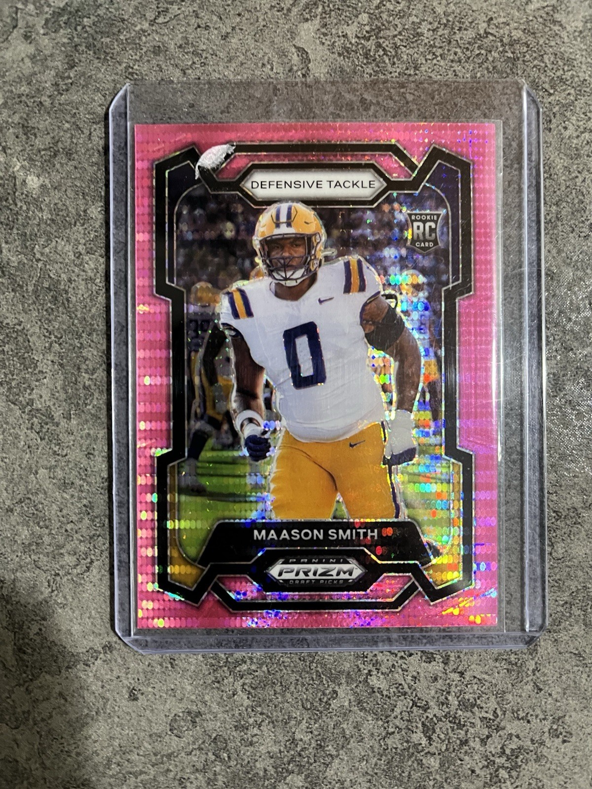 Maason Smith Panini Prizm Draft Picks #142 Neon Pink Pulsar