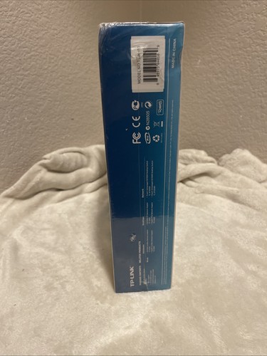 TP-Link TL-R860 8-Port Cable/DSL Router. Factory Sealed! - Picture 5 of 5